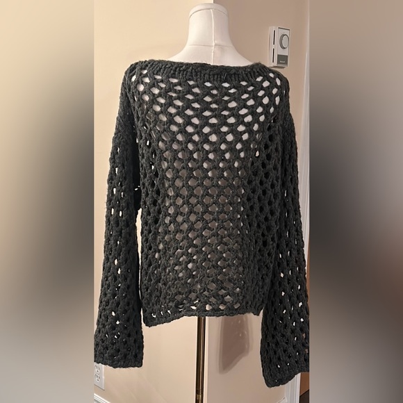 ZARA charcoal grey crochet net style pullover size large - Picture 4 of 6